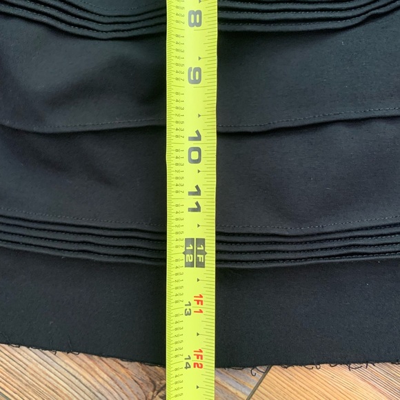 Madewell Silhouette Black Skirt Pleated Raw Hem Size Extra Small - Picture 13 of 14